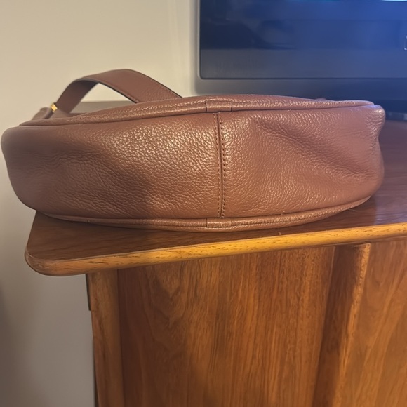 Marc Jacobs “Falafel” Leather Hobo Shoulder Bag – Tan - Picture 4 of 13